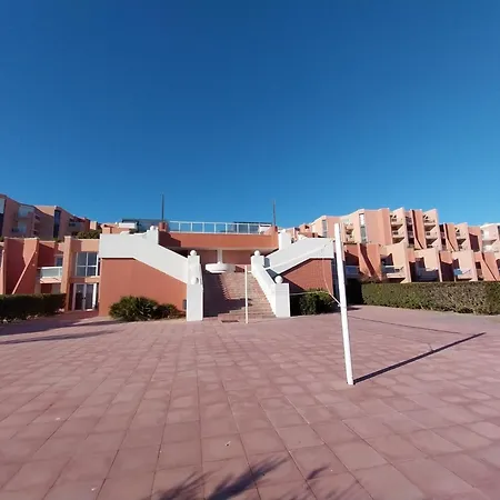 Apartment Rez De Jardin En Bord De Piscine Tennis Stationnement Sete